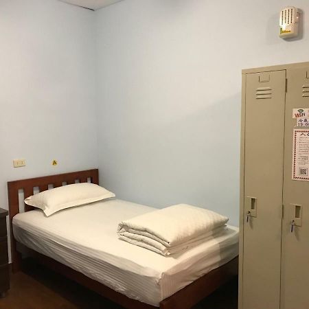 Handy Hostel Hualien Eksteriør bilde
