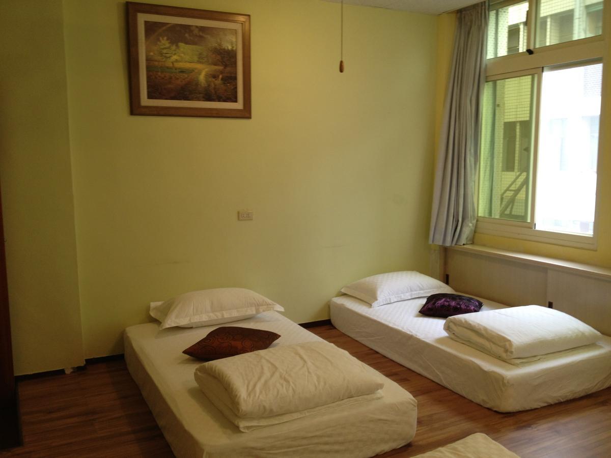 Handy Hostel Hualien Eksteriør bilde